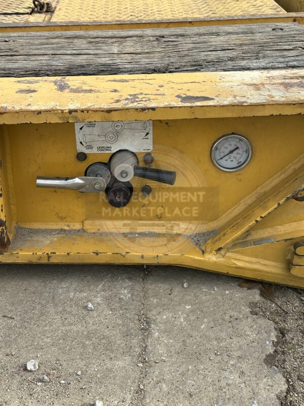2001 LoadKing 403/4 DFPR 40T Load King Tri Axle Hyd Folder w/ Rail REM_1835-TR - Image 6